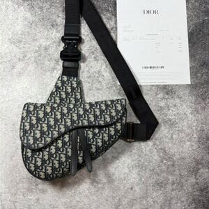 Dior Saddle bag